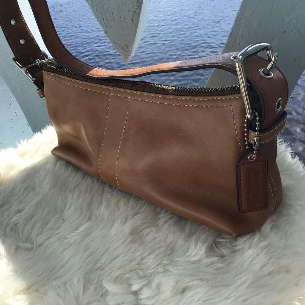 Coach Vintage Caramel Colored One Handle Shoulder Mini Top Zip Leather Bag - Picture 3 of 11